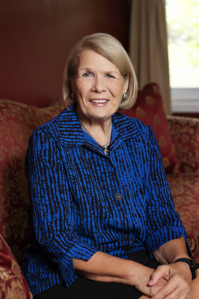 Karen Miller ’06 Headshot