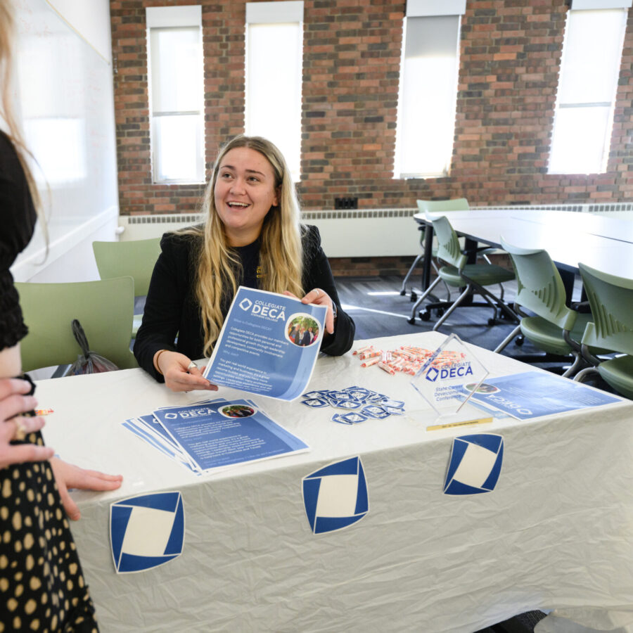 Deca School Program Collegiate DECA Scholarship - Stephens College