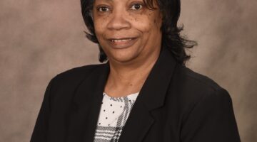 Stacye Smith ’86